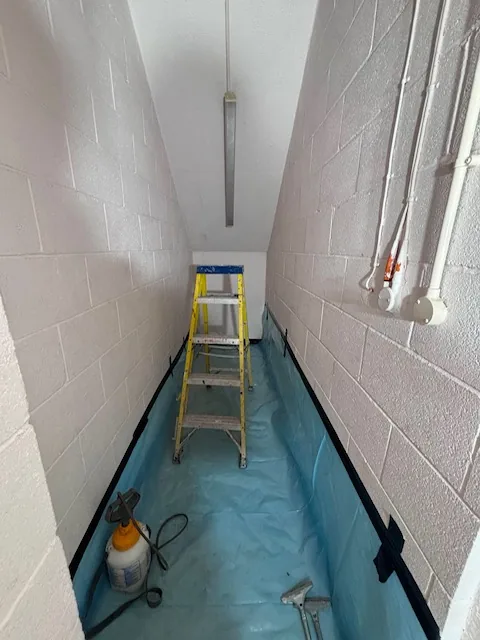 HSE-licensed asbestos gasket strip-out in E5